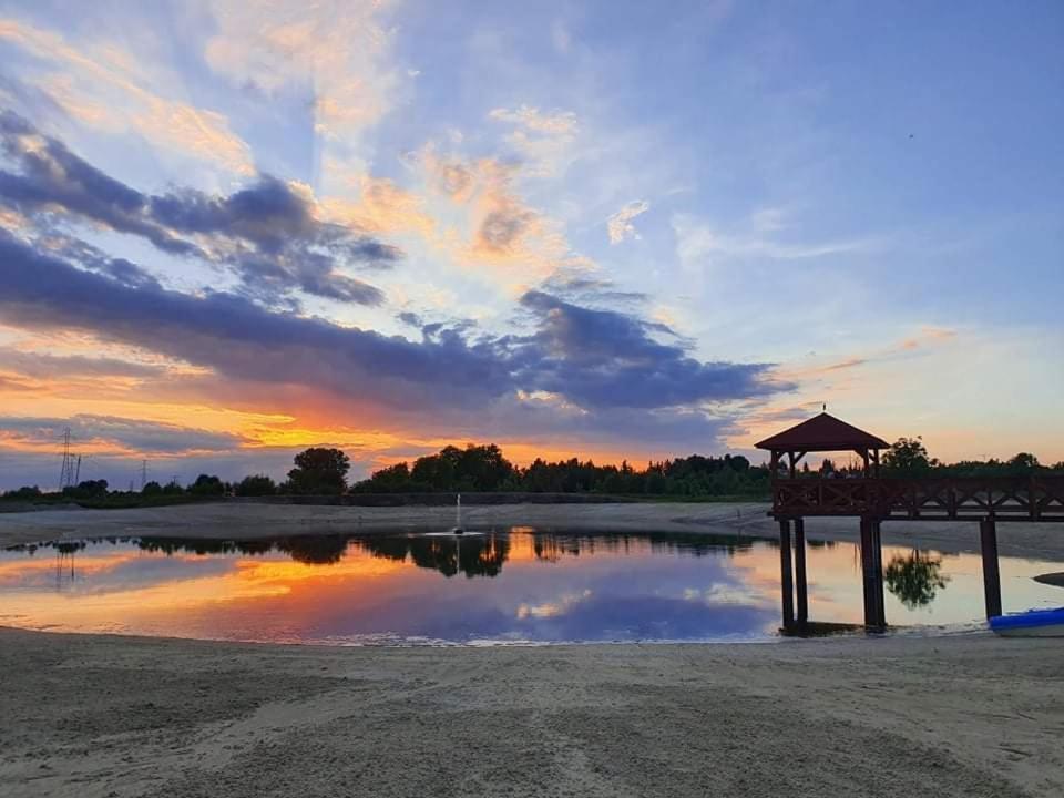 Hotel Wellness & Spa Antyczny Dwor Rudna Mala Bagian luar foto