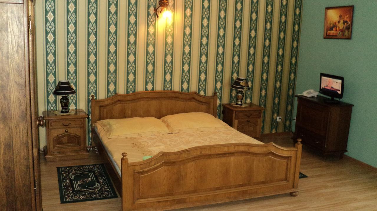 Hotel Wellness & Spa Antyczny Dwor Rudna Mala Bagian luar foto