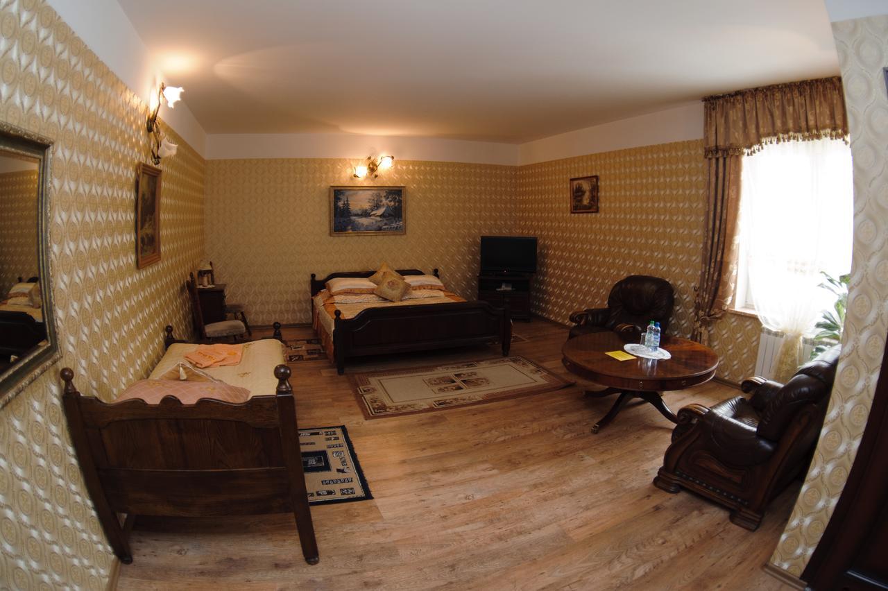 Hotel Wellness & Spa Antyczny Dwor Rudna Mala Bagian luar foto